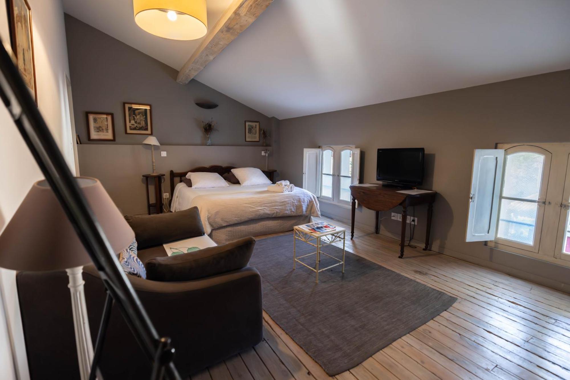 Saint-Génis Domaine Castell De Bles Bed & Breakfast 部屋 写真