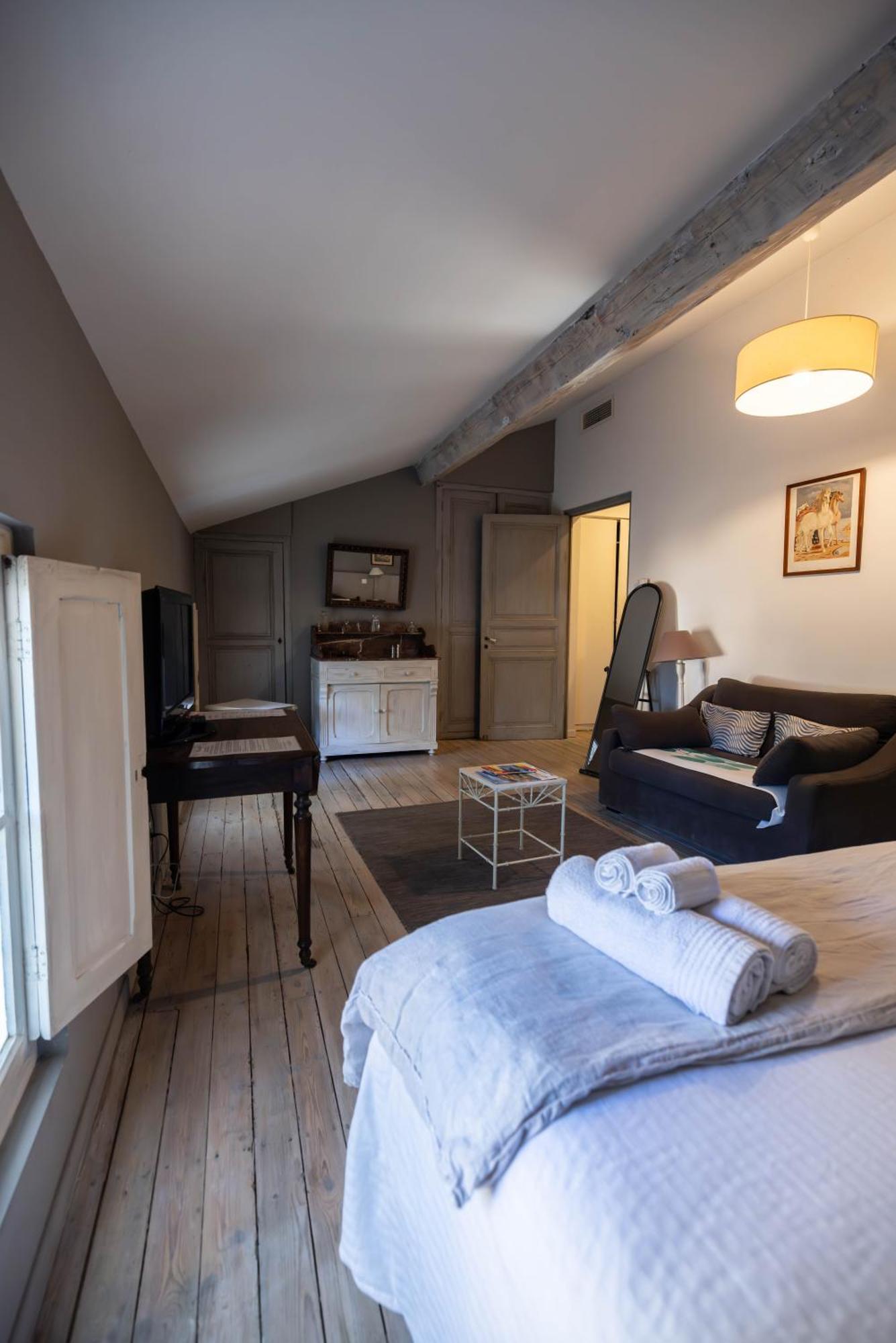 Saint-Génis Domaine Castell De Bles Bed & Breakfast 部屋 写真